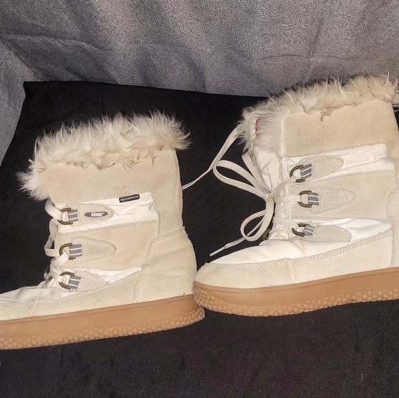 Khombu Boots - Picture 4 of 4